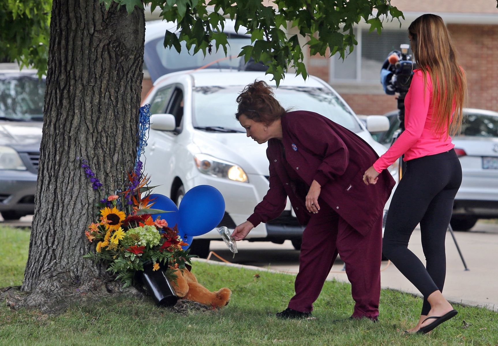 Memorial set up for slain county officer
